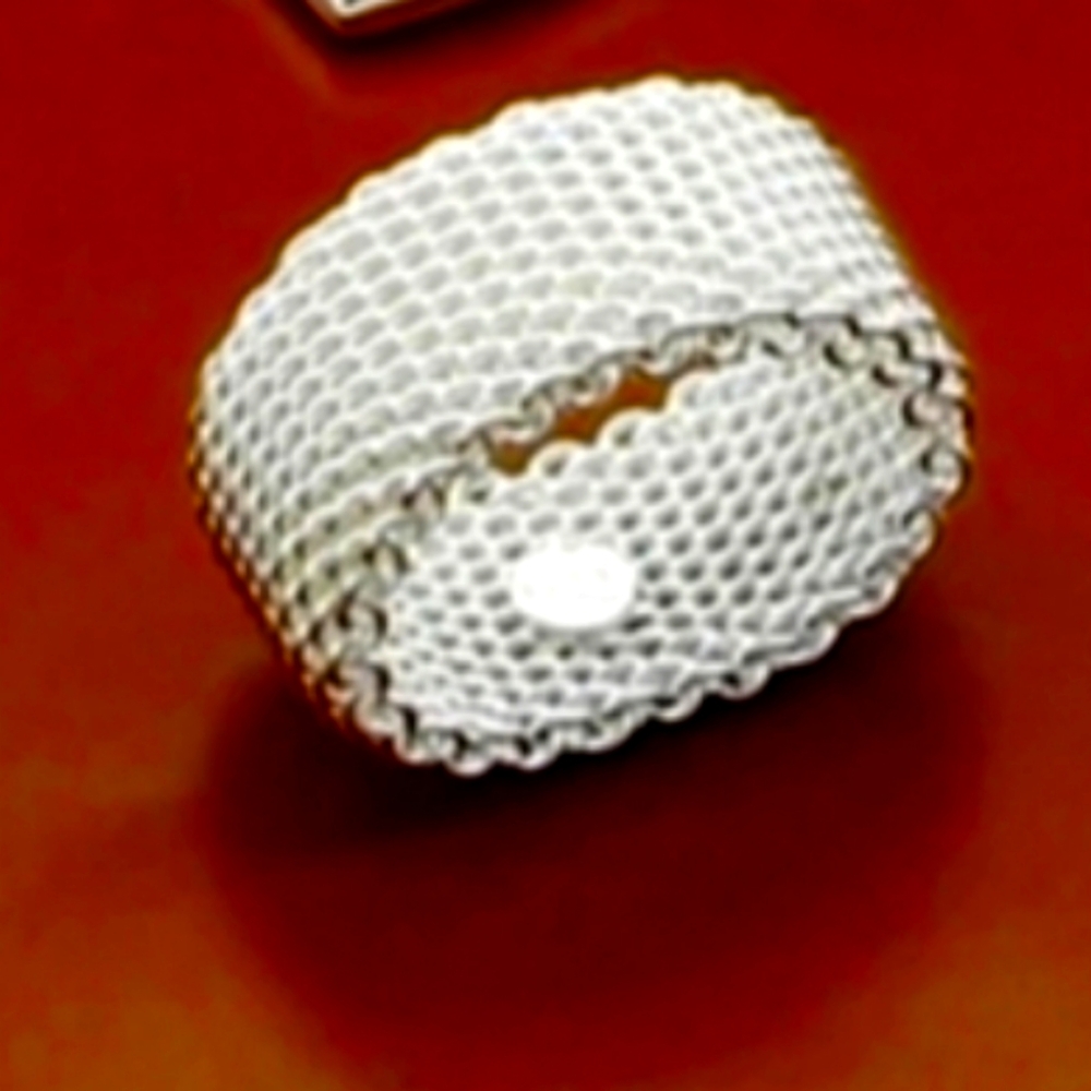 2X$60 Beautiful amazing ring silver color - Picture 8 of 10